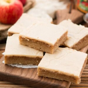 HOLY YUM. Apple butter spice sheet cake with brown butter apple frosting! ohsweetbasil.com