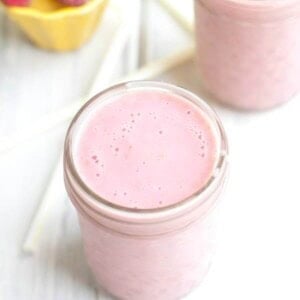 raspberry pineapple coconut smoothie