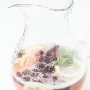 Sparkling blackberry lemonade for these final, hot summer days ohsweetbasil.com