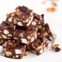 Make this delicious Rocky Road Fudge in less than 10 mintues!