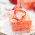 easy-moist-strawberry-lemonade-jello-cake-ohsweetbasil.com