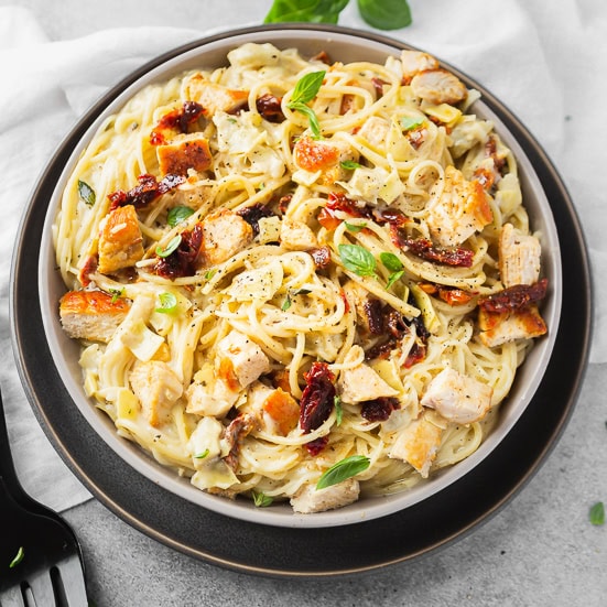Creamy Chicken Artichoke Pasta