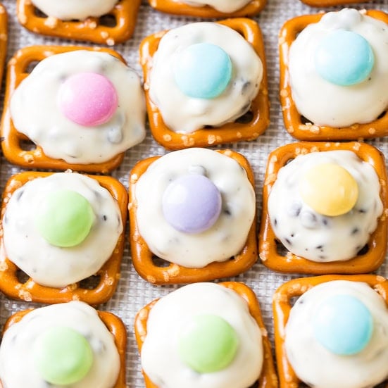 Easter Hershey Kiss Pretzels