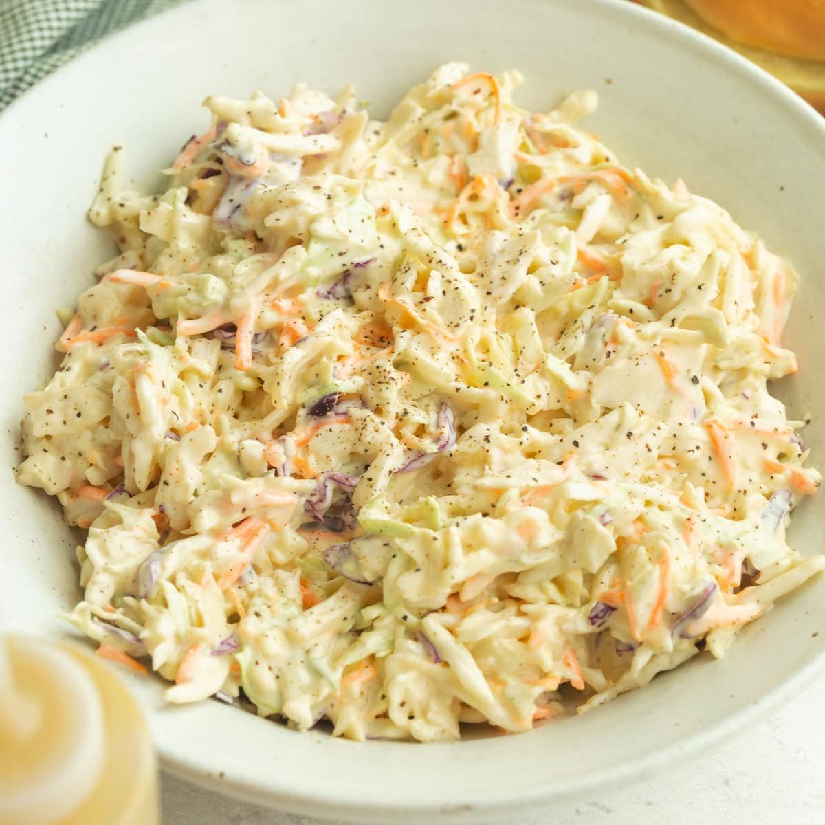 How to Make Homemade Coleslaw