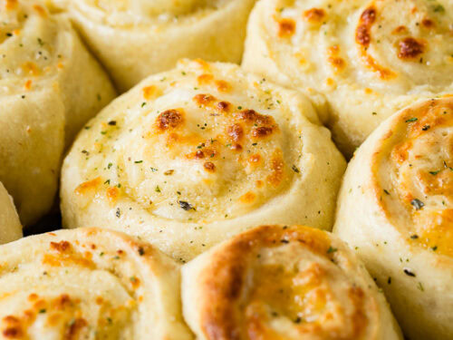 easy-garlic-cheese-doodles-