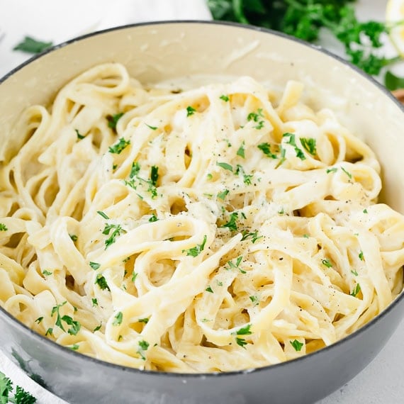 Fettuccine Alfredo