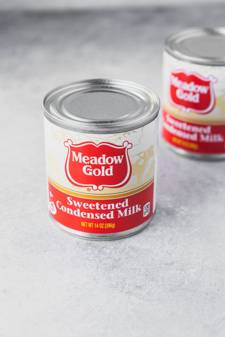 a ohoto of a can of sweetened condensed milk