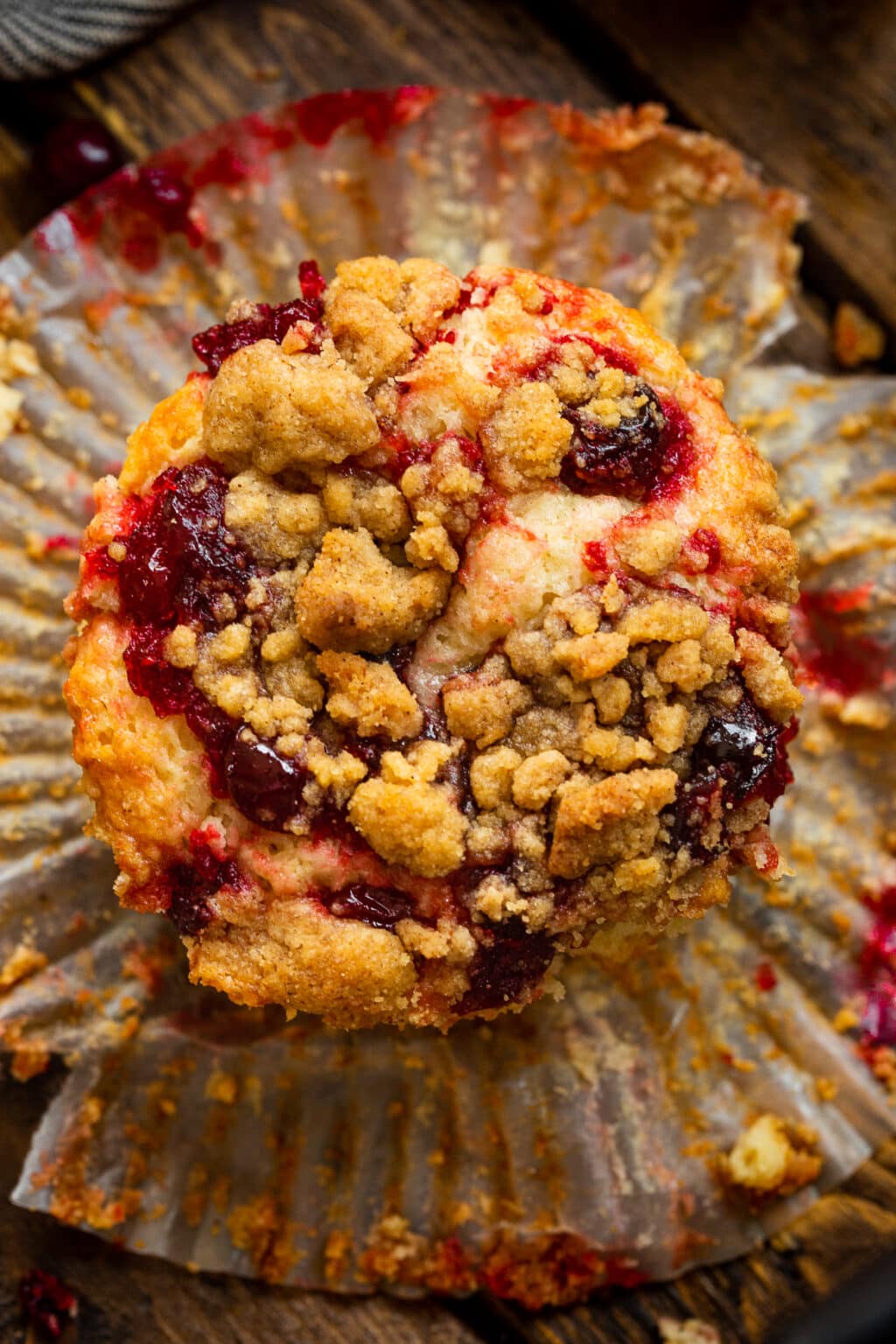 Leftover Cranberry Sauce Muffins with Streusel Topping [+Video] Oh