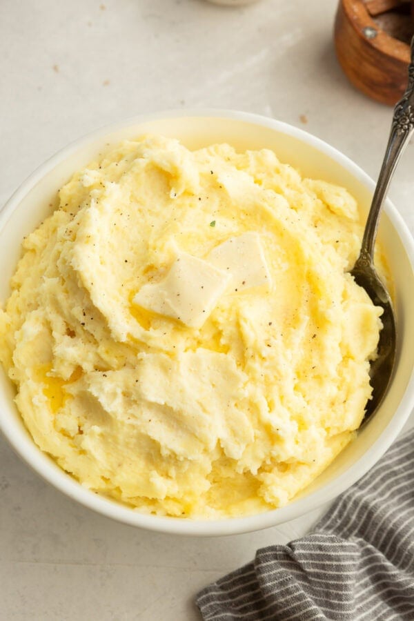 Yukon Gold make ahead mashed potatoes in a serving bowl