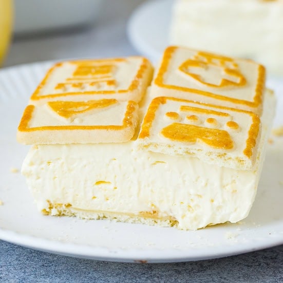 Paula Deen's Not Yo Momma’s Banana Pudding