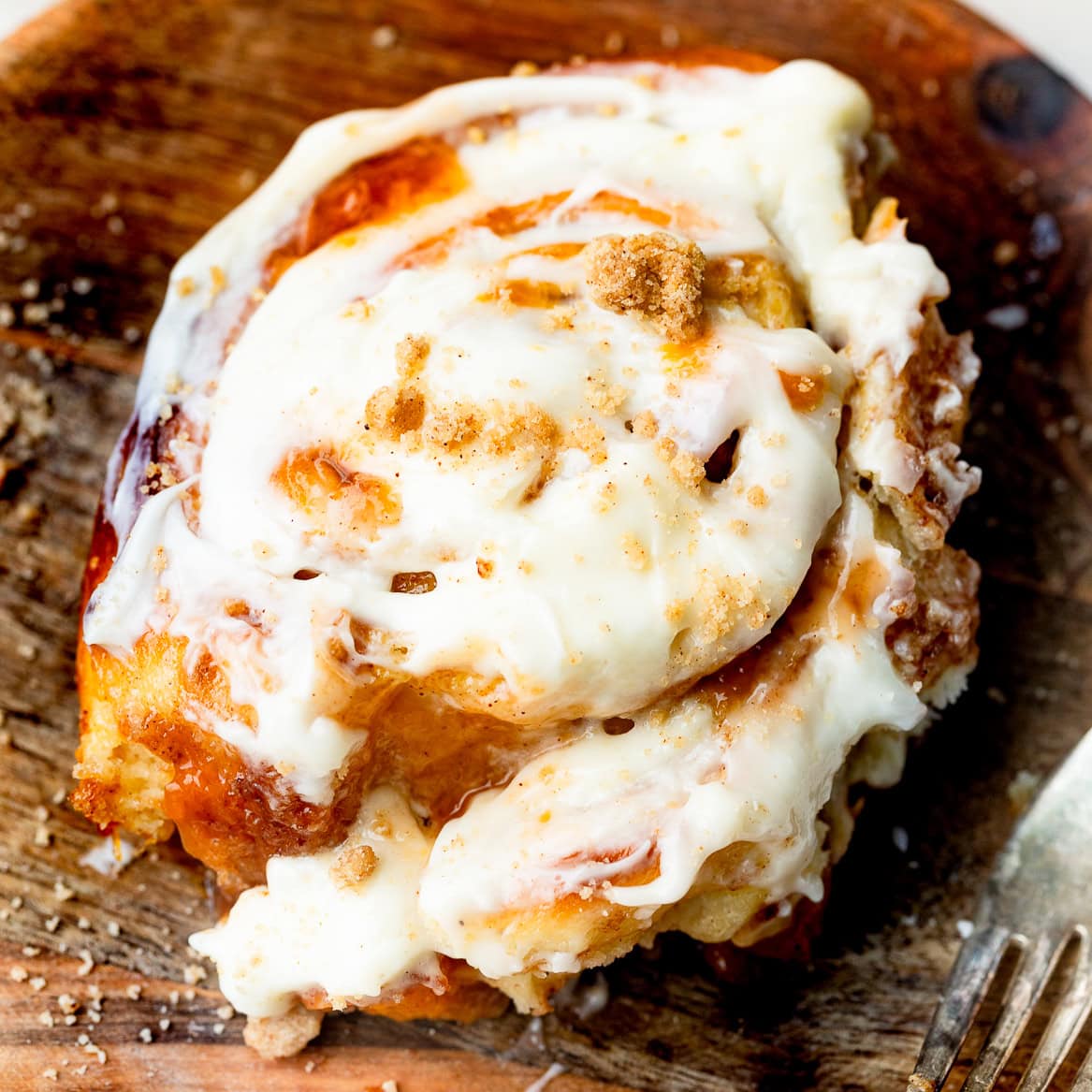 Peach Cobbler Cinnamon Rolls