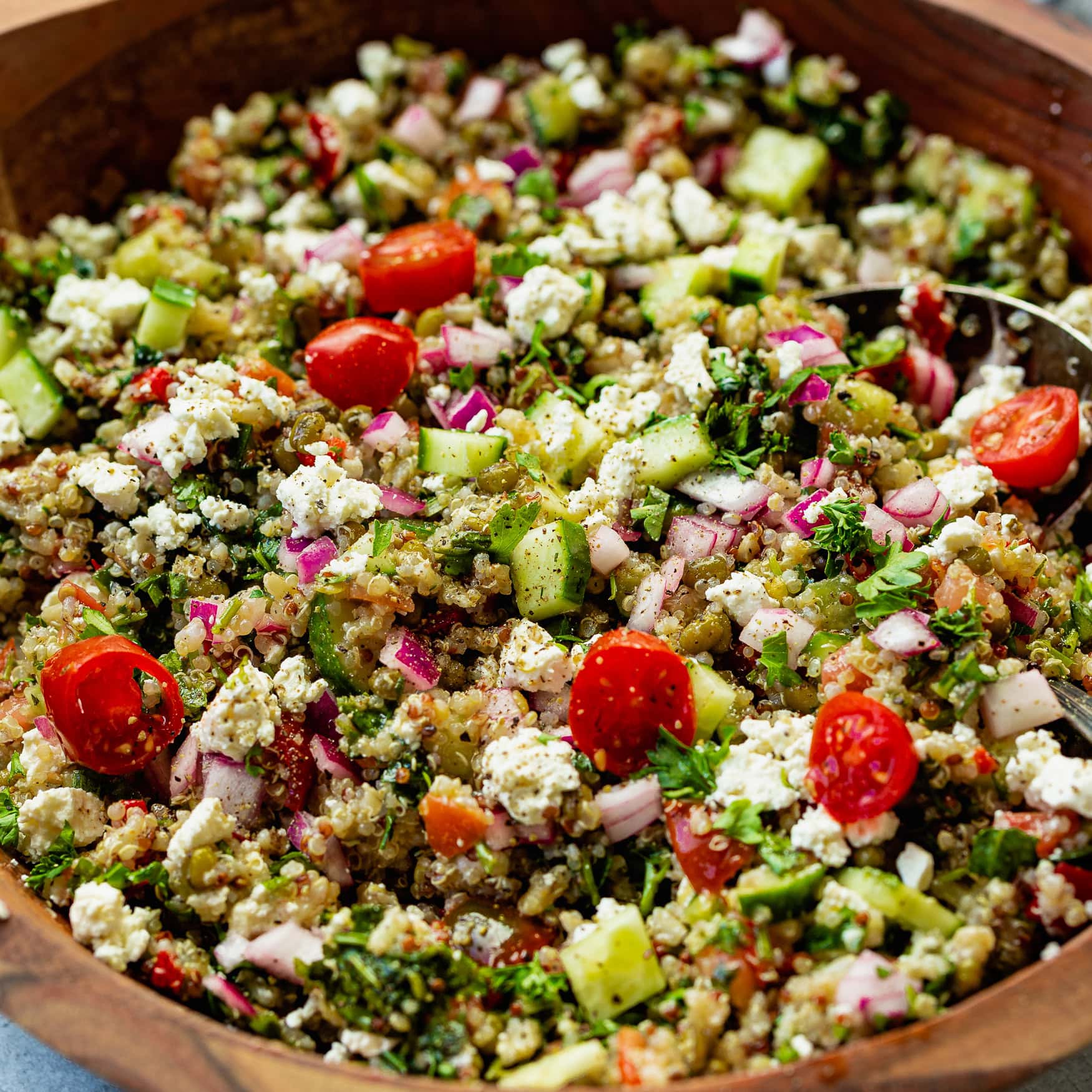 Mediterranean Quinoa Bowl