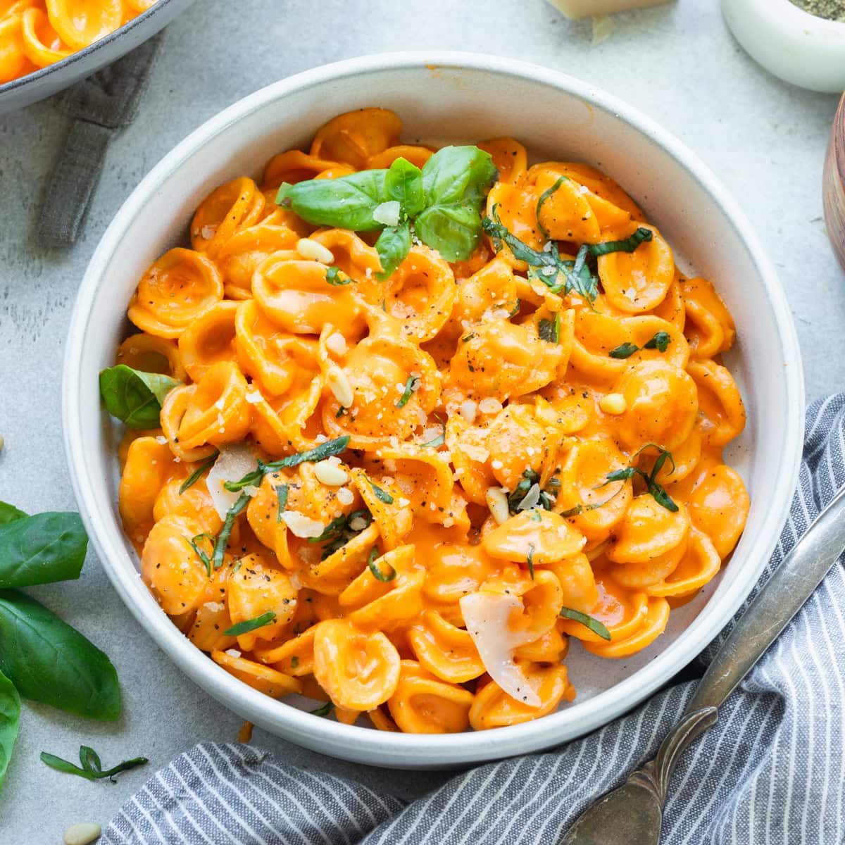 Roasted Red Pepper Pasta