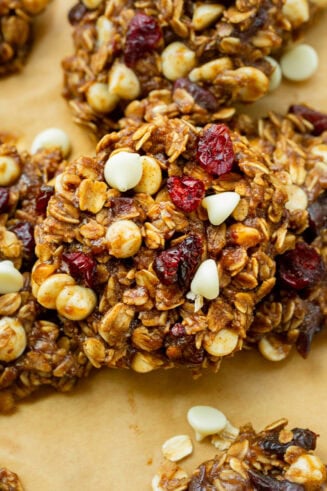 a photo of a white chocolate craisin oatmeal cookie