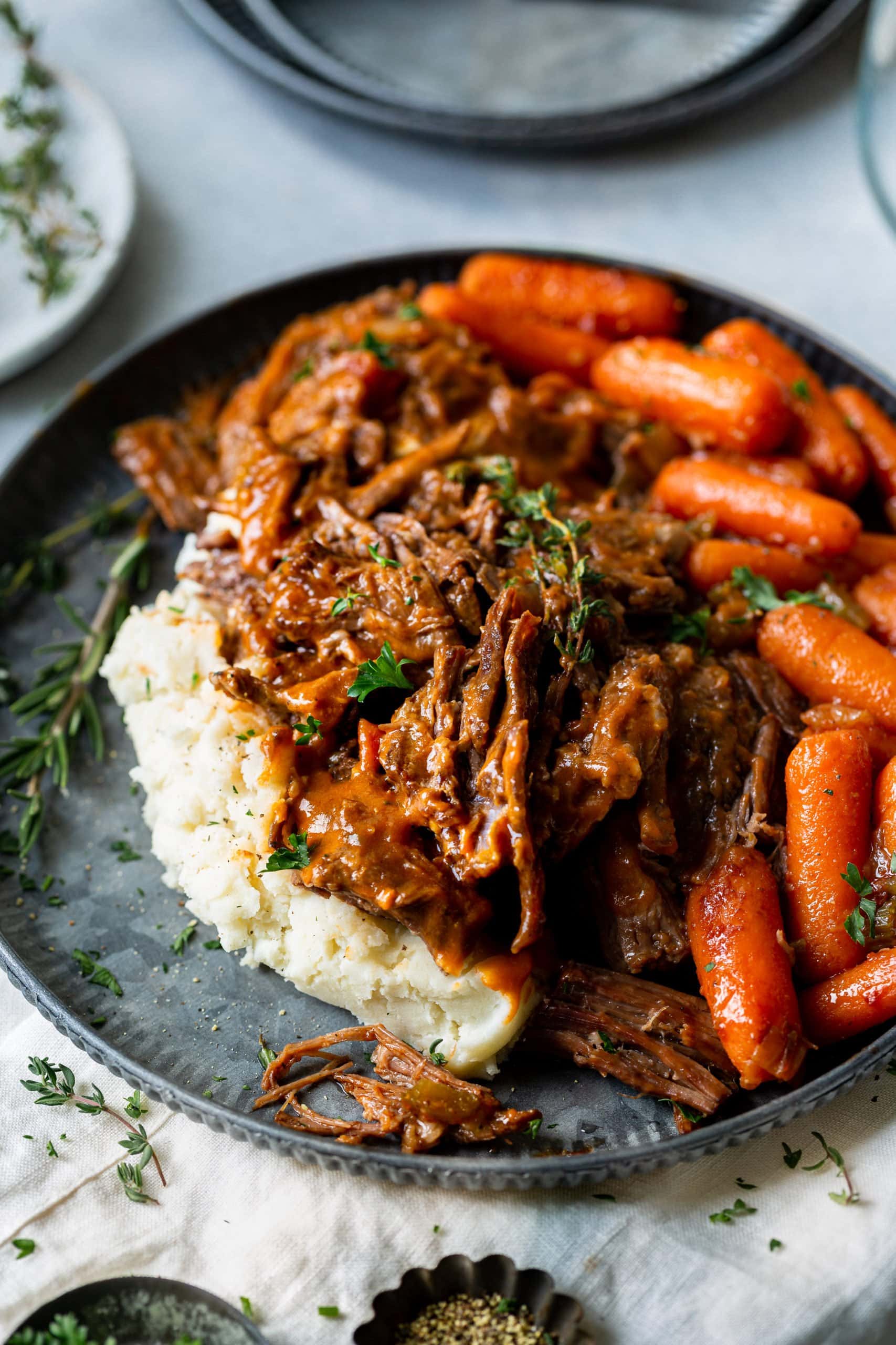 Why Comfort-Food Lovers Go Wild for This Savory French Onion Pot Roast (And Why You Will Too) 14 Image